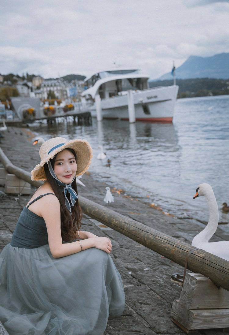 日本少女西野花恋性感校服写真图片