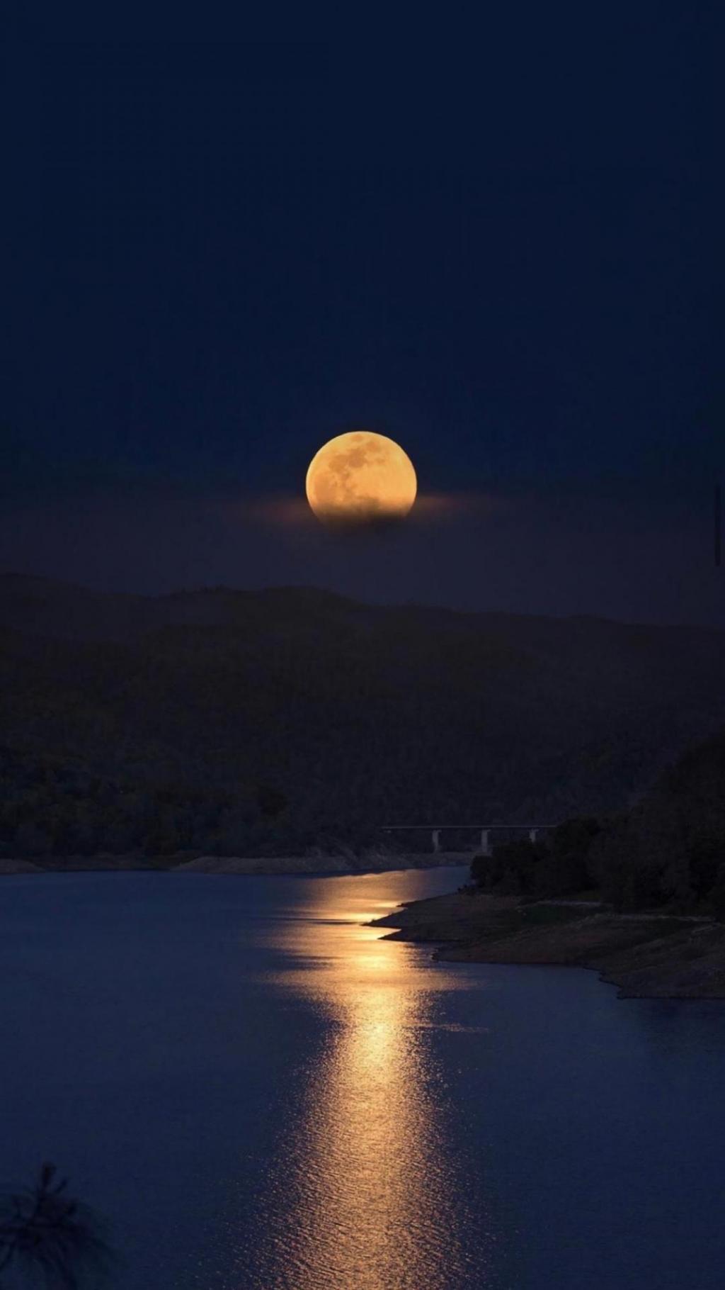 唯美夜色月亮星空摄影高清图片系列六_素材公社_tooopen.com