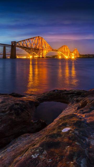 苏格兰历史悠久桥梁风景线手机壁纸