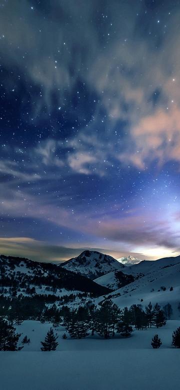 极光星空冬季雪山风光手机壁纸
