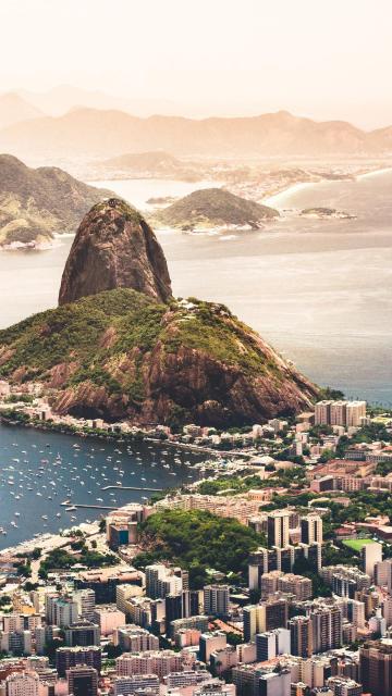 里约热内卢沿海迷人城市风景手机壁纸