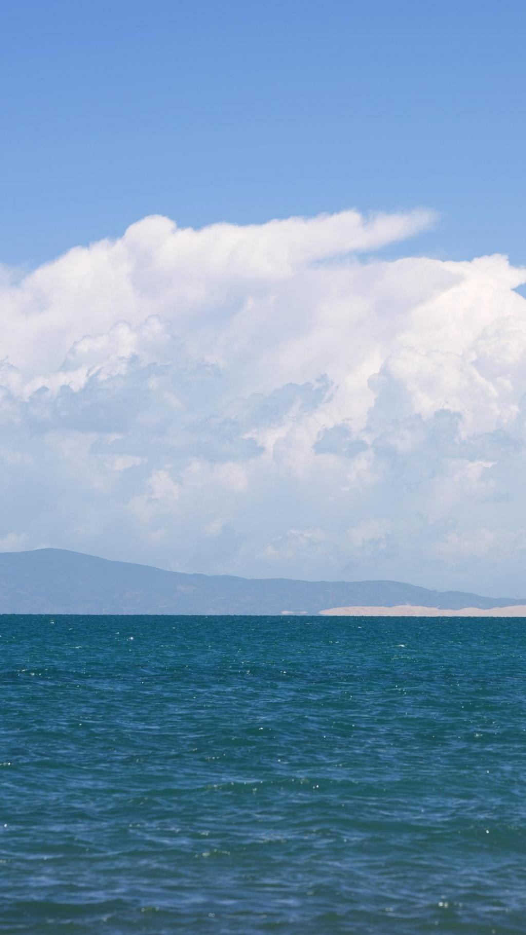 青海湖唯美清新风景摄影手机壁纸