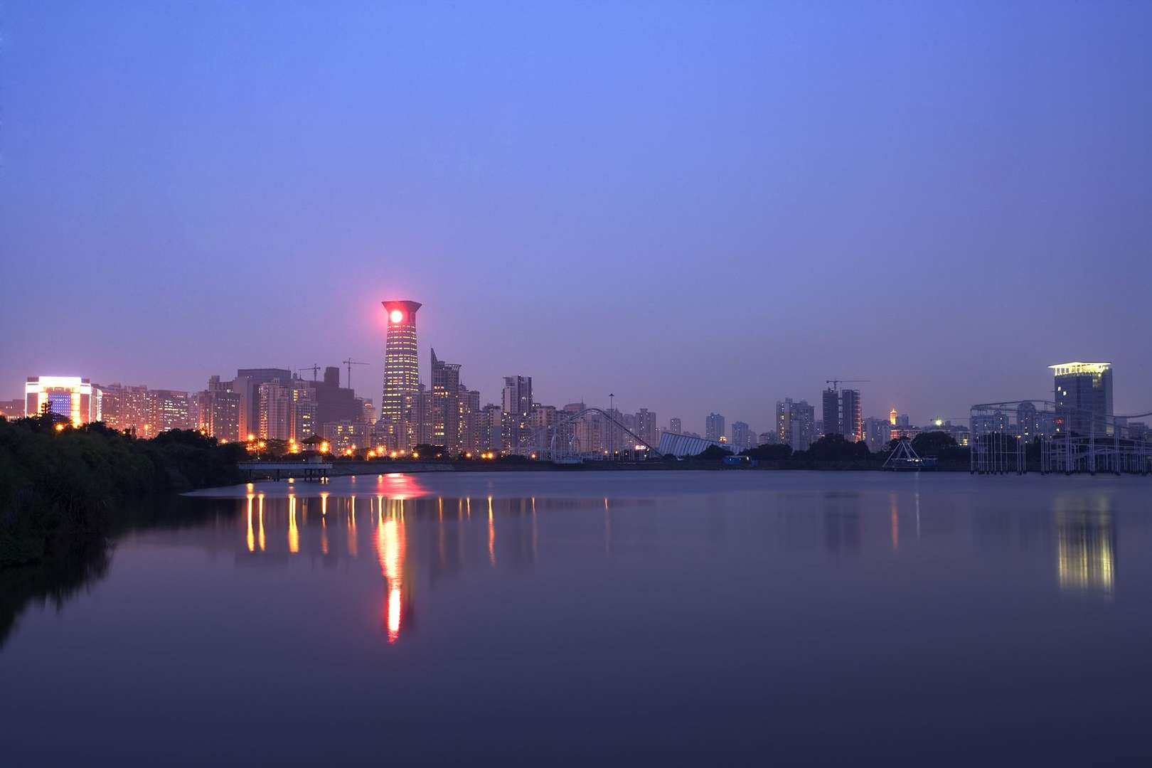 珠江夜景桌面壁纸