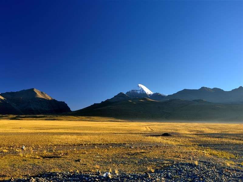 西藏阿里唯美风景平板桌面壁纸