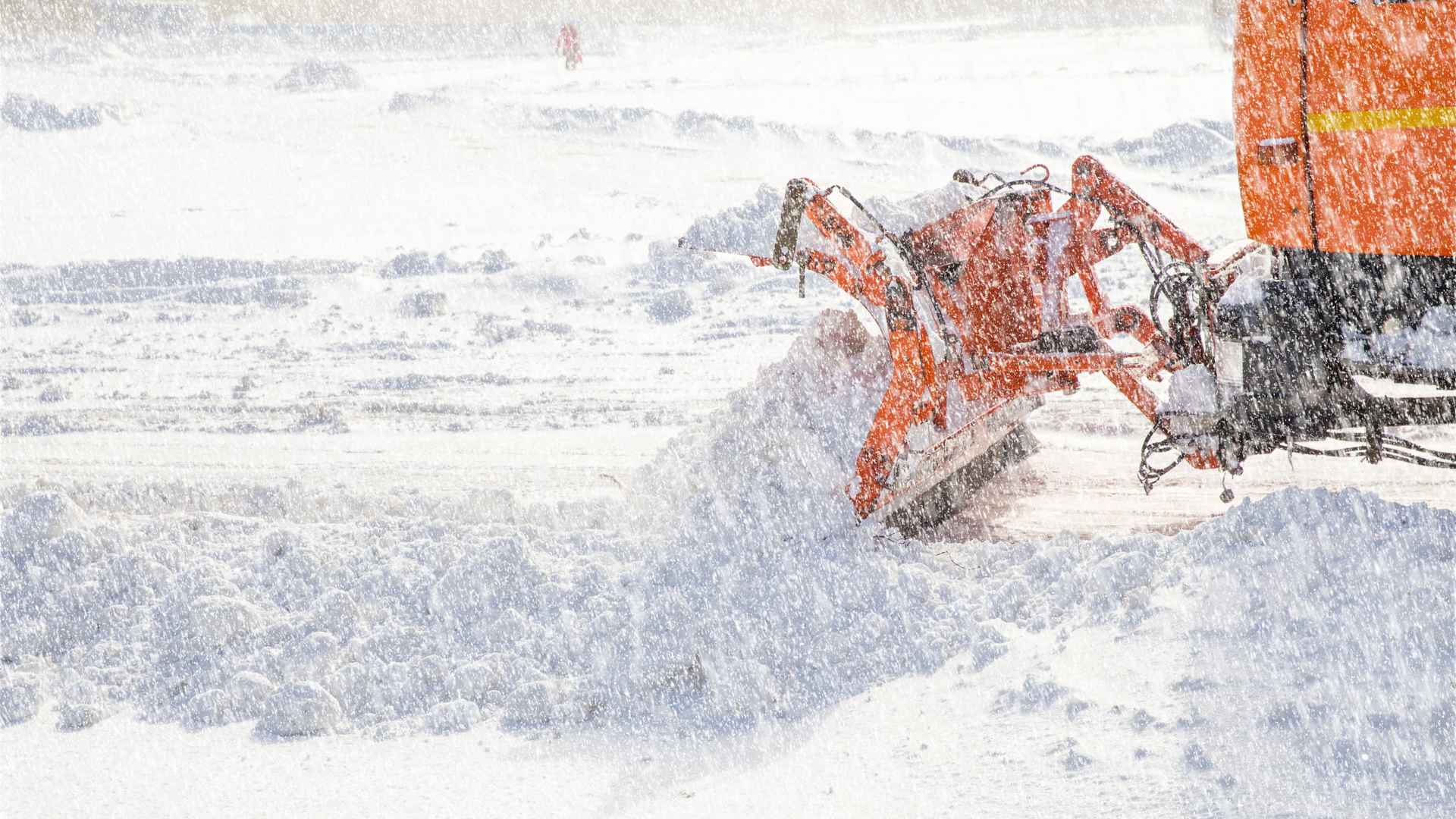 铲雪车图片壁纸