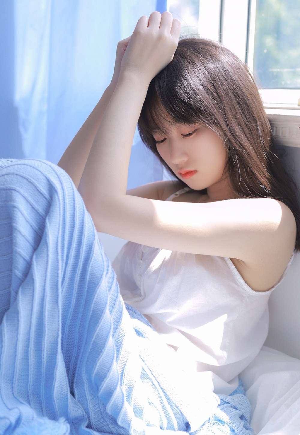 性感情趣内衣美女写真ipad壁纸下载