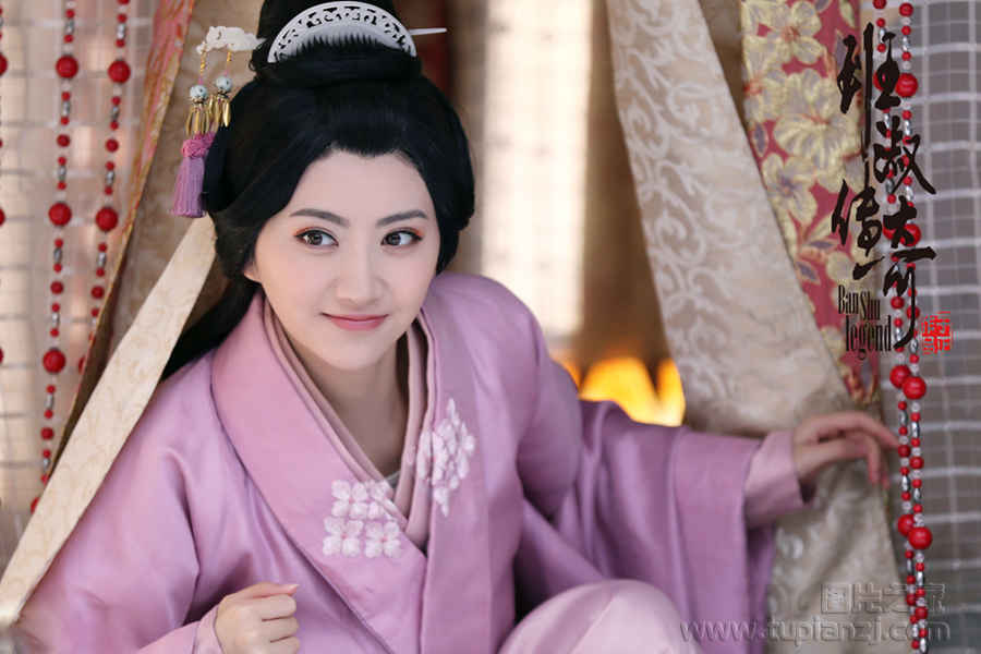 《班淑传奇》曝剧照 景甜饰演“文武双全”女傅