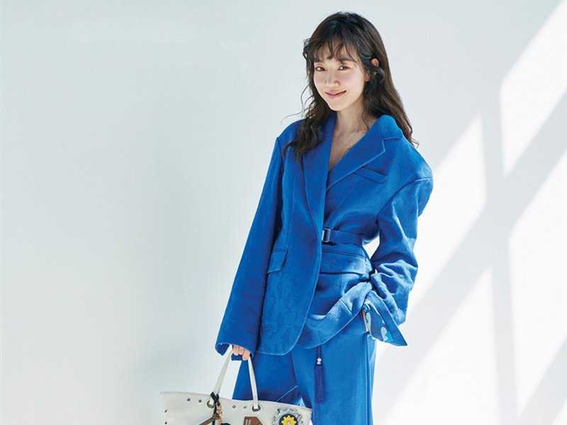 韩国美女林秀晶时尚写真安卓平板壁纸