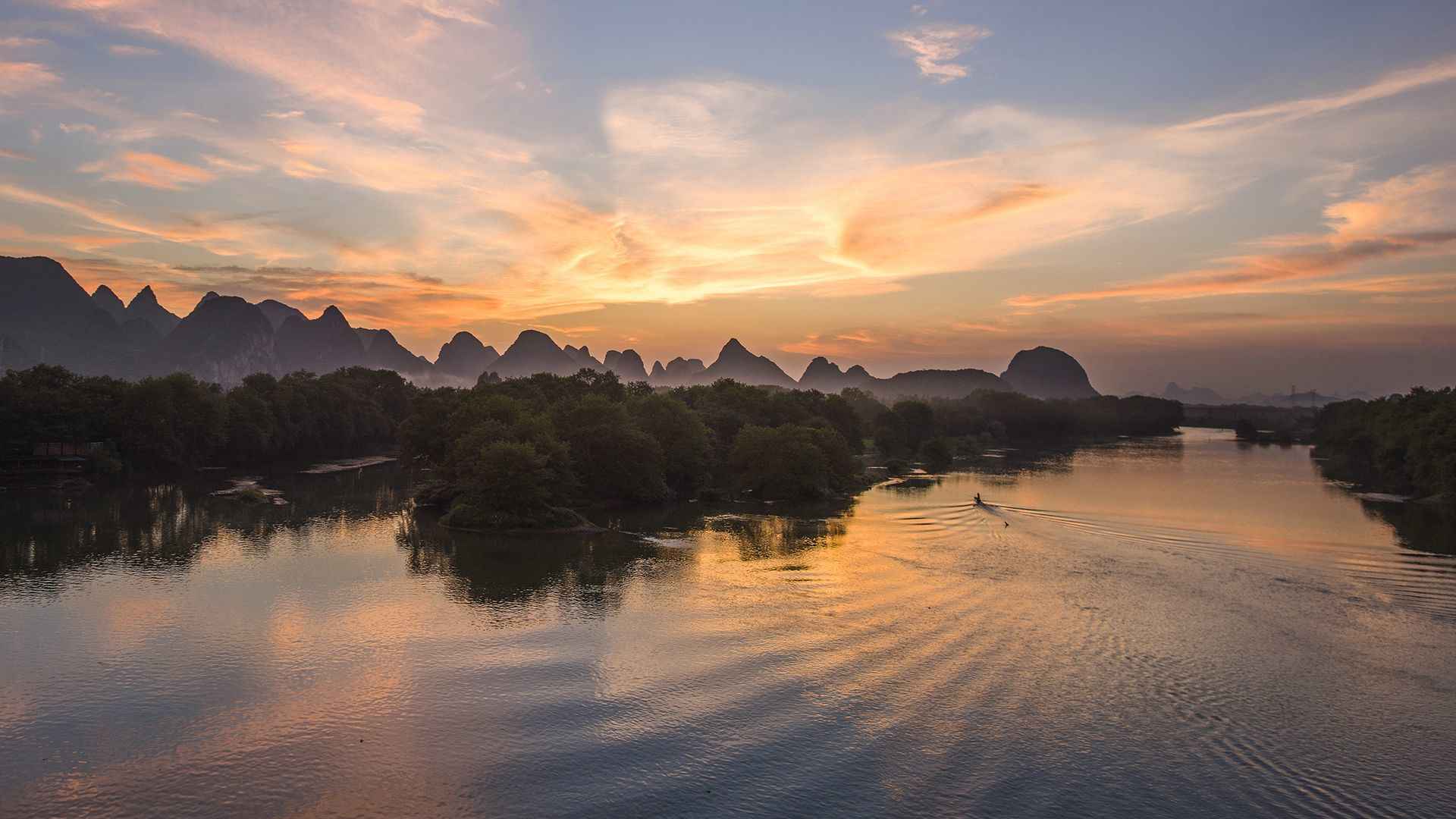 广西桂林漓江旅游风光图片