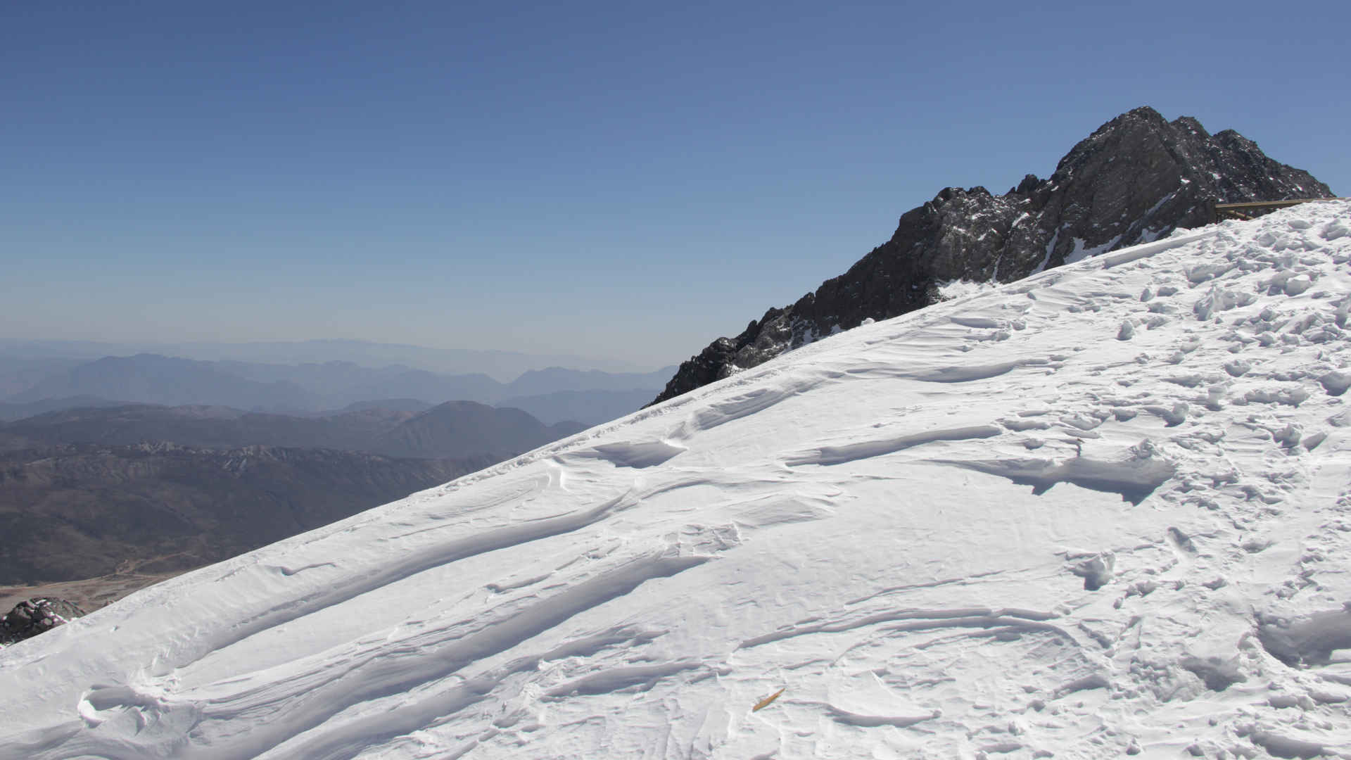 玉龙雪山风景图片