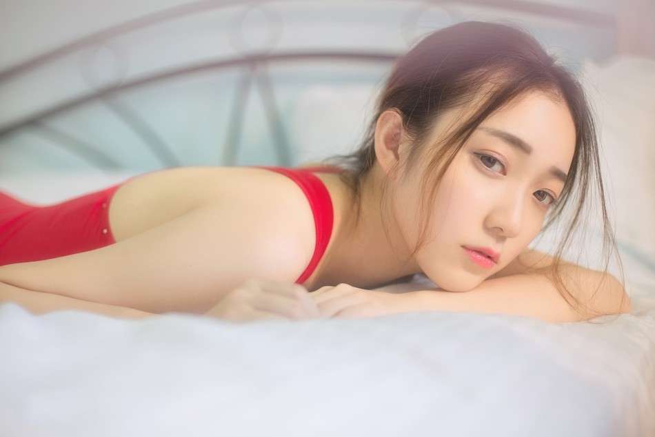 秀人网嘉嘉Tiffany室内性感内衣丝袜诱惑