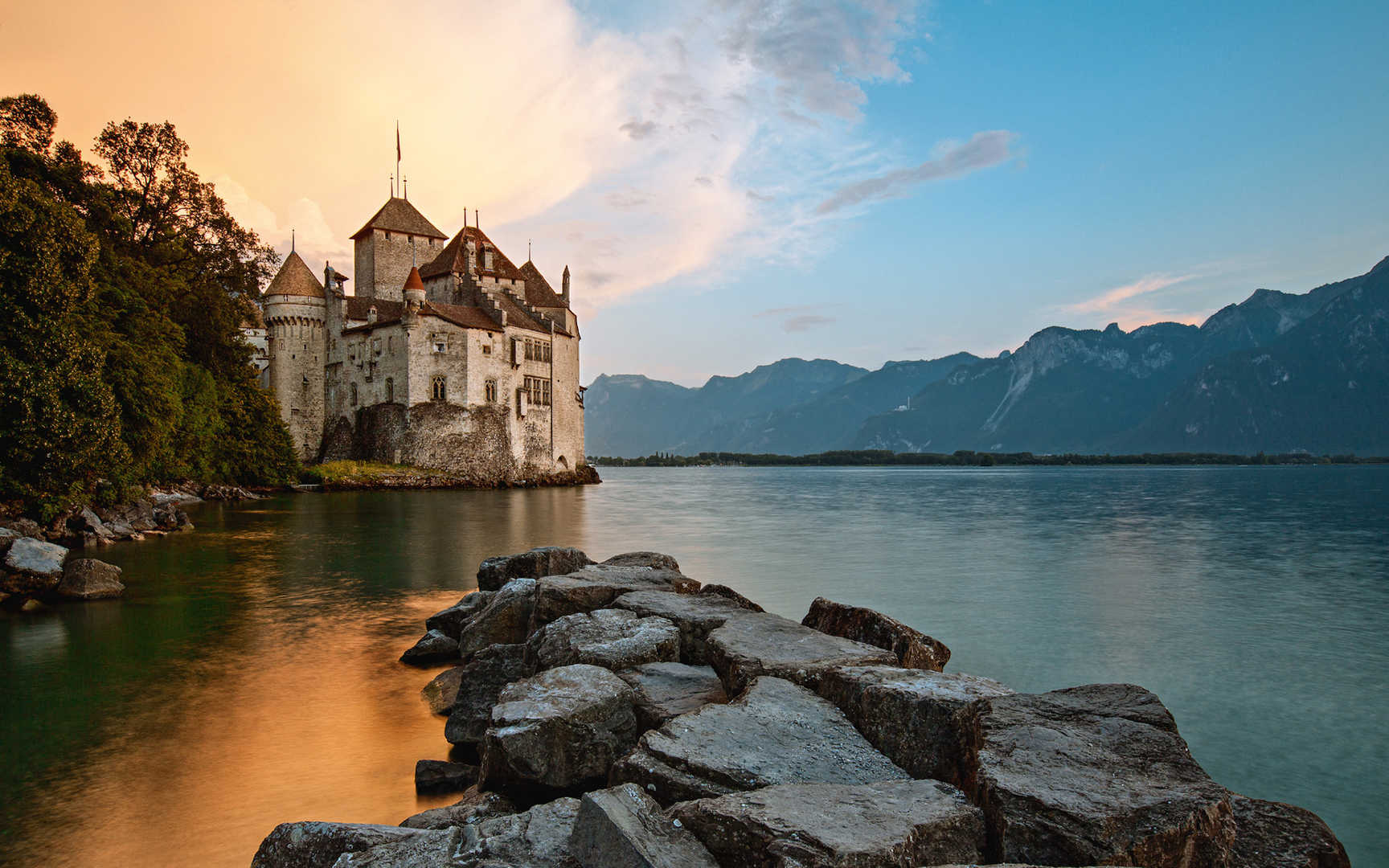 瑞士西庸城堡图片