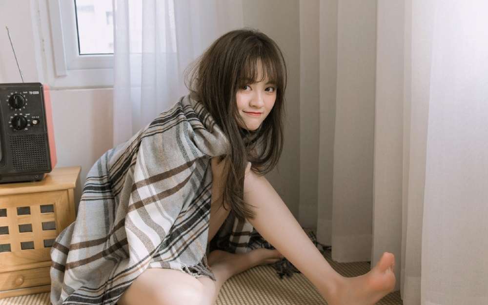 甜美美女性感写真iphone壁纸