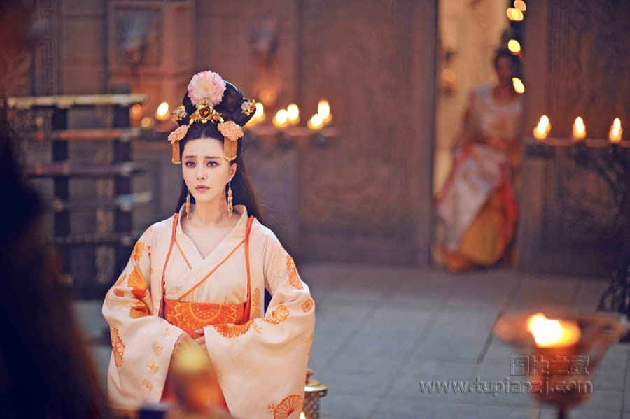 《武媚娘传奇》剧照 范冰冰开启腹黑模式