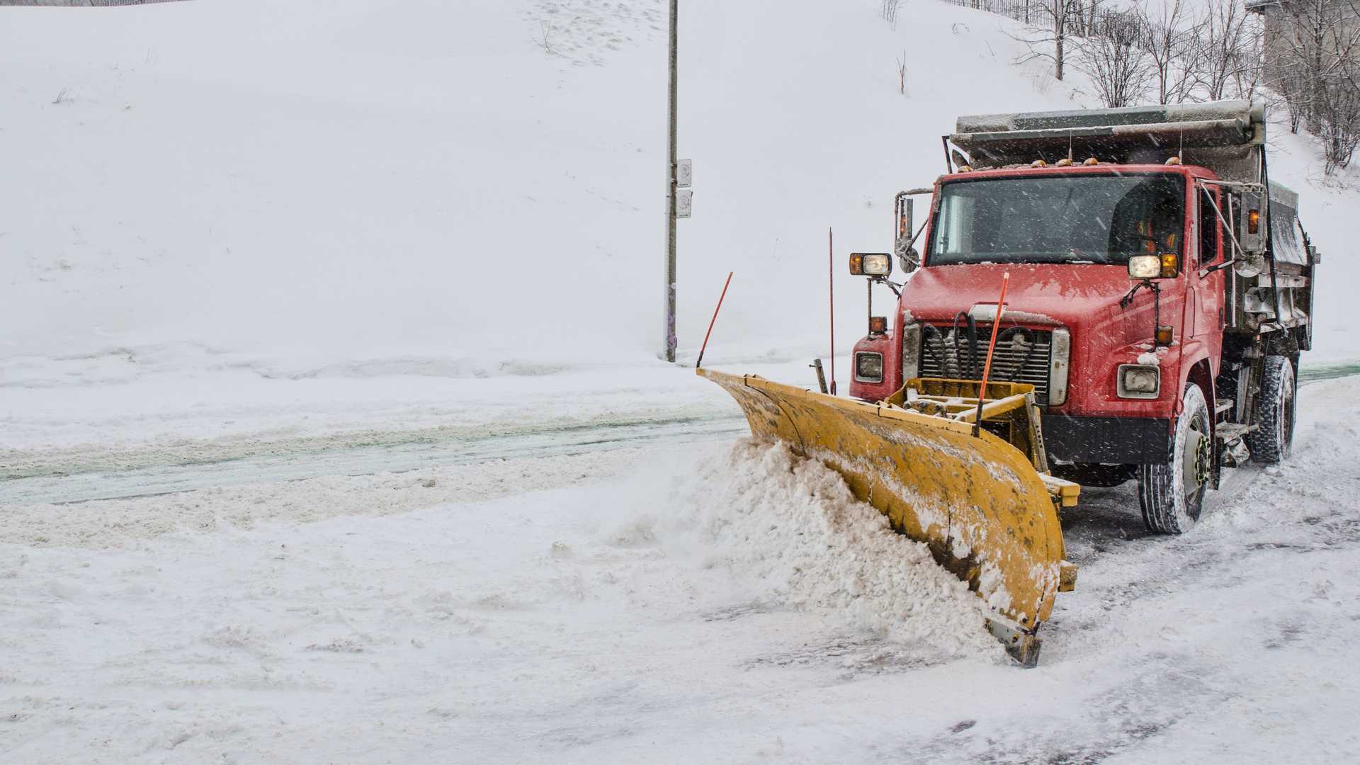 铲雪车图片壁纸