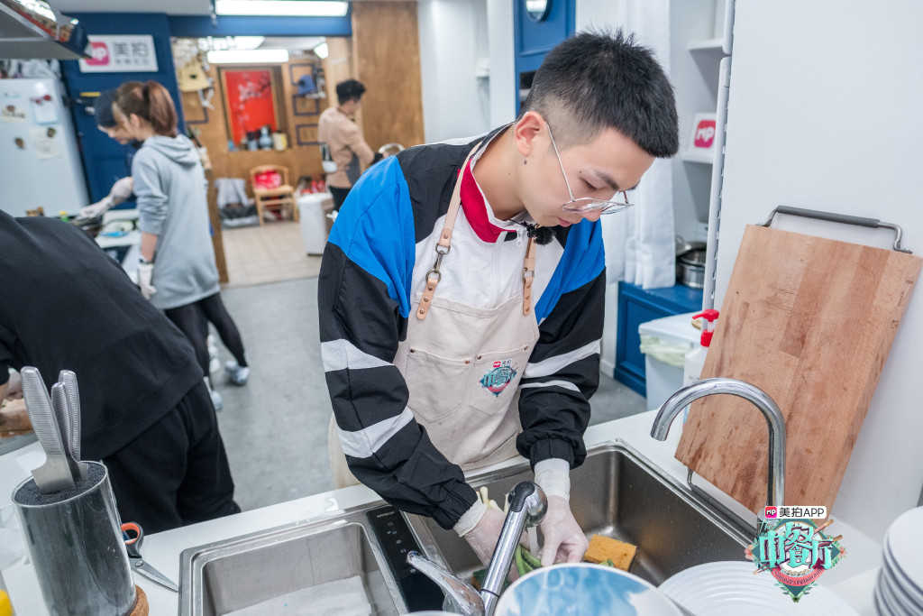 白举纲中餐厅高清剧照图片