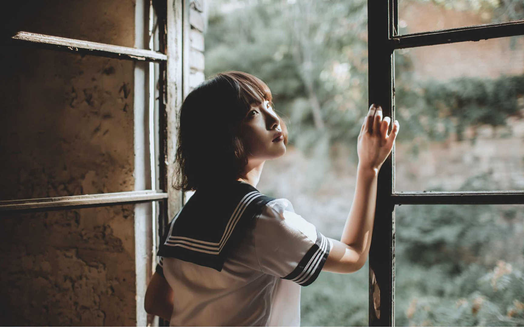 JK制服美女另类写真图片