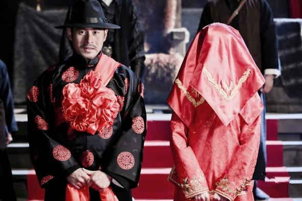 《巨浪》国民暖男马强剧照  刚毅正直