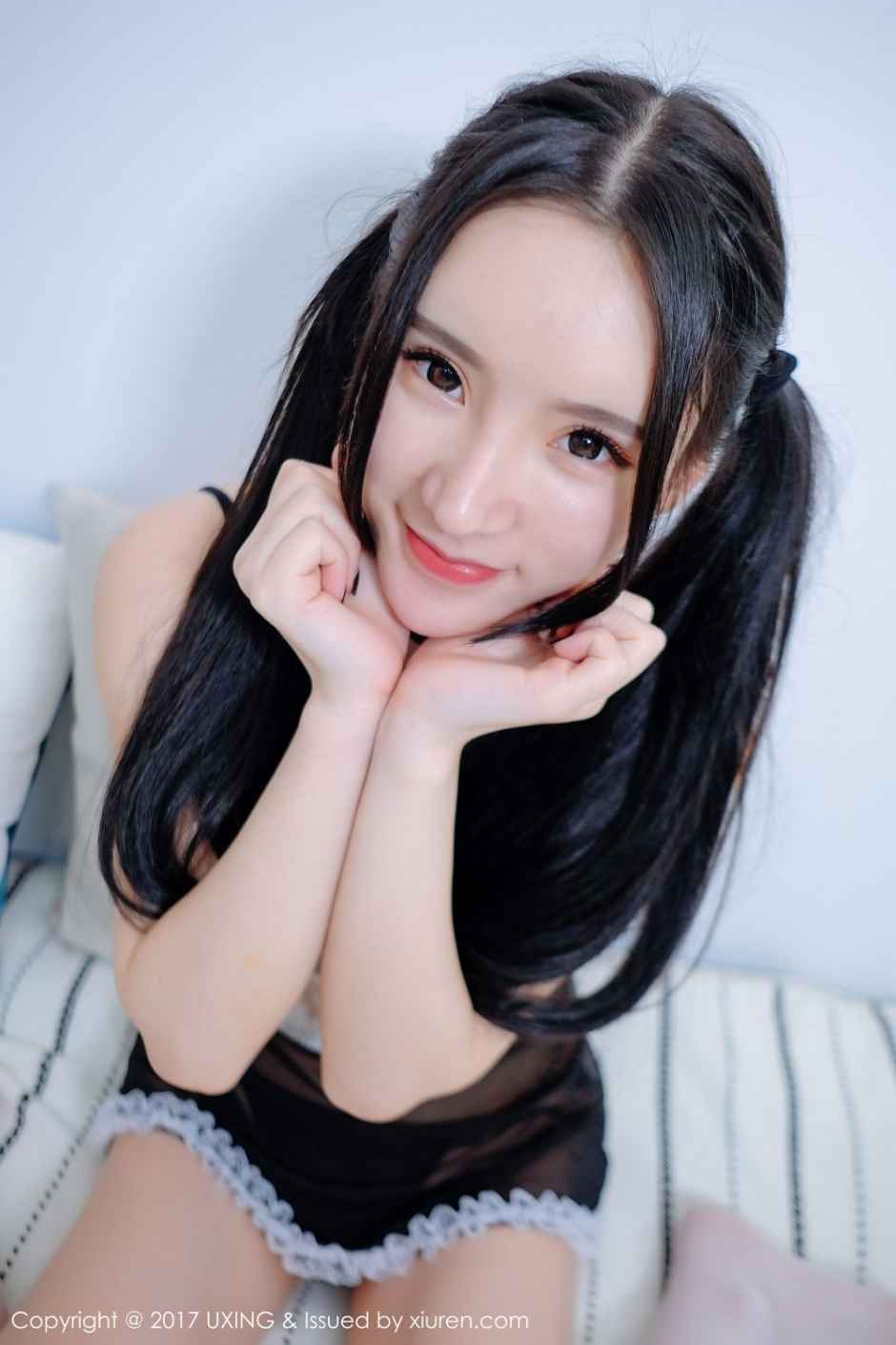 可爱美女周于希女仆装性感写真