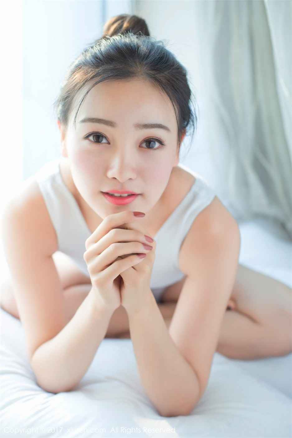 绝色美女芈琳娜高清性感私房照