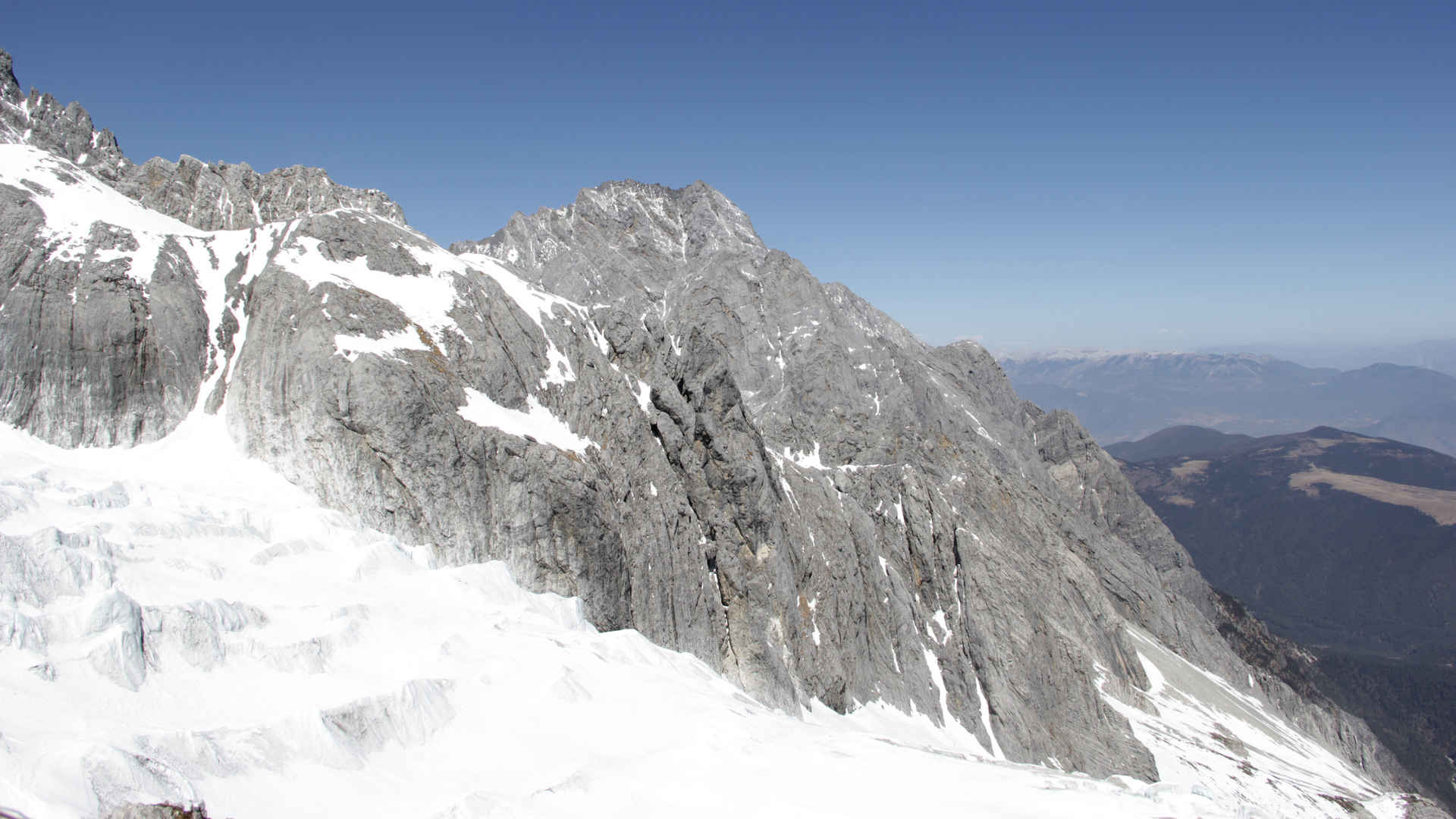 玉龙雪山风景图片