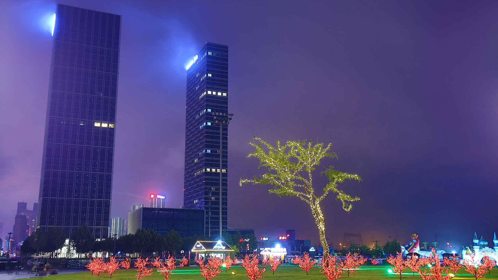 辽宁大连东港夜景图片