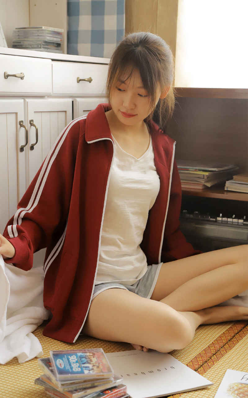 运动服美女手机壁纸图片