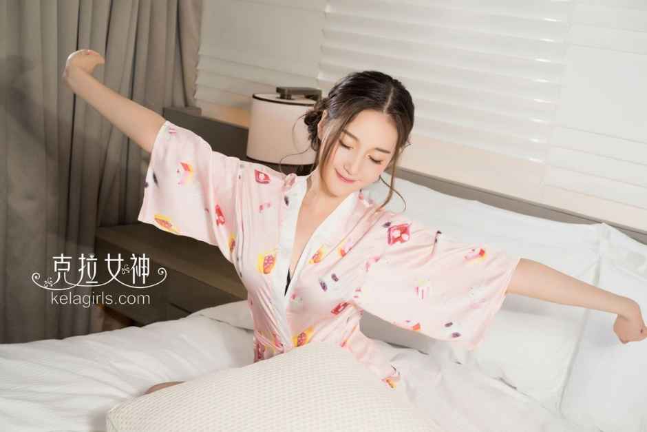 克拉女神性感软妹子杨暖Aimee面若桃花粉红和服萌萌套图