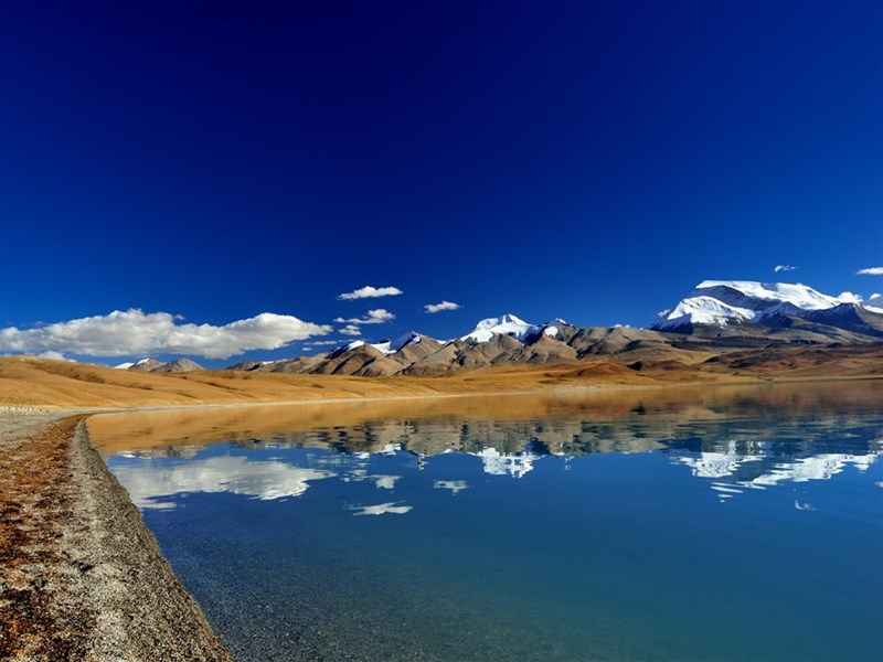 西藏阿里唯美风景平板桌面壁纸