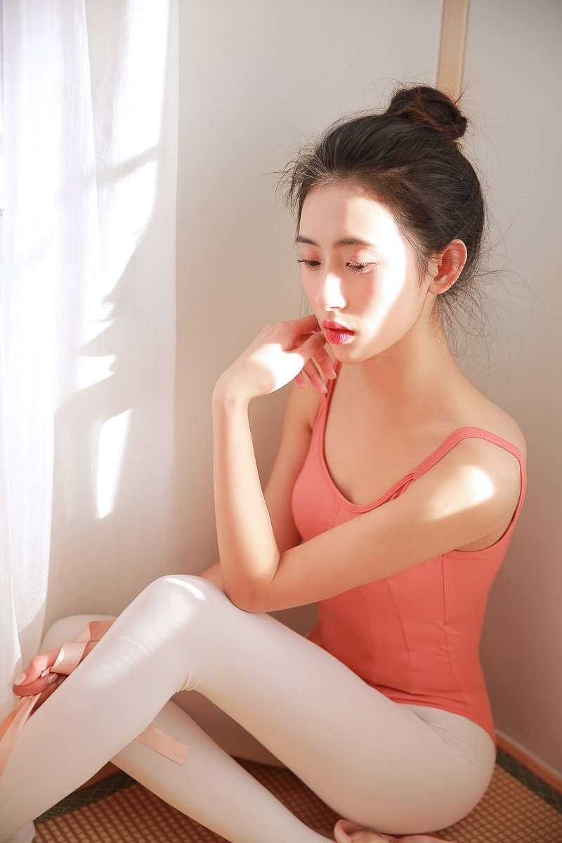 中国90后D罩杯美女柠檬c_lemon最新私房写真