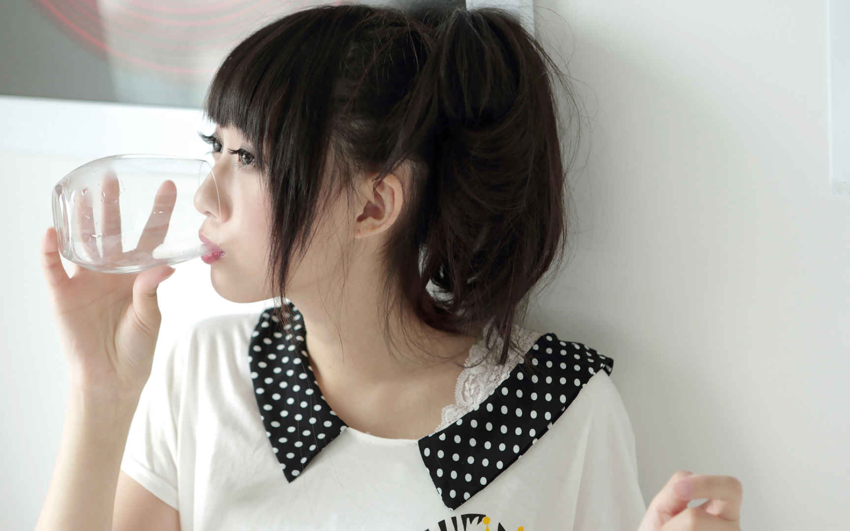 清纯美女电脑桌面壁纸