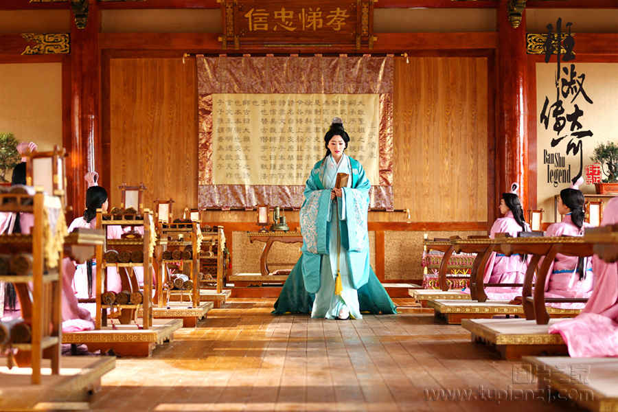 《班淑传奇》曝剧照 景甜饰演“文武双全”女傅