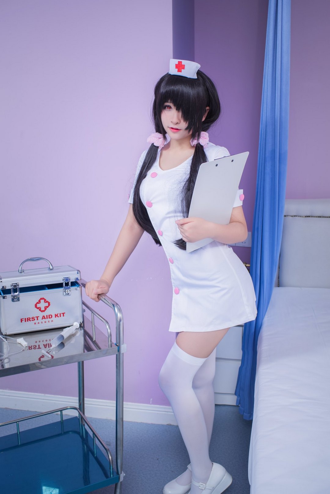 白丝护士制服美女cosplay动漫美女时崎狂三