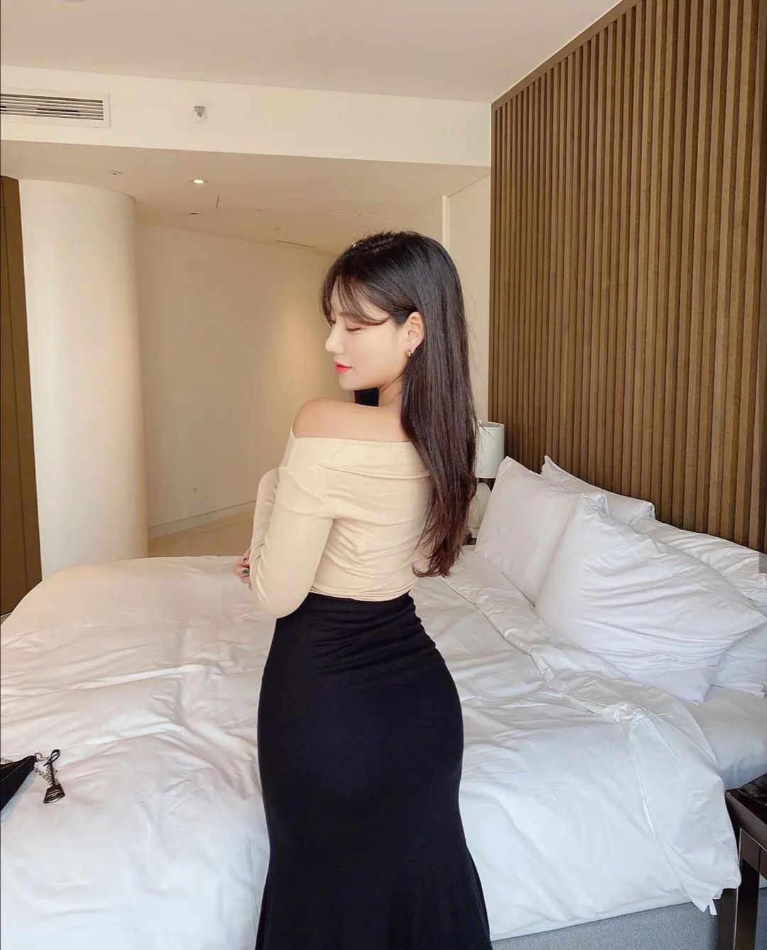 亚洲卡戴珊韩国美女模特金雅珠美胸翘臀写真照