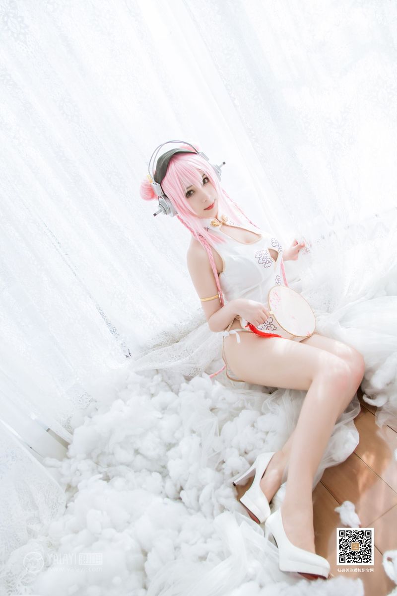 YALAYI雅拉伊性感美少女清凉装扮COSPLAY超级索尼子写真